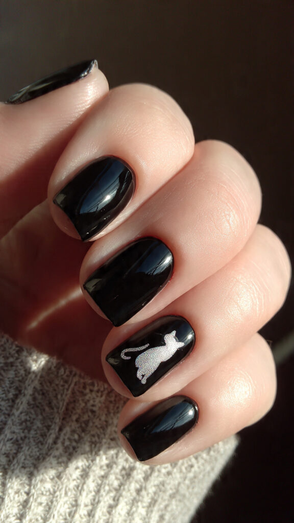 Black Cat Accent Nail