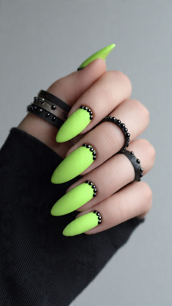 create exactly this type of the nails 2025 12 02T214335.900