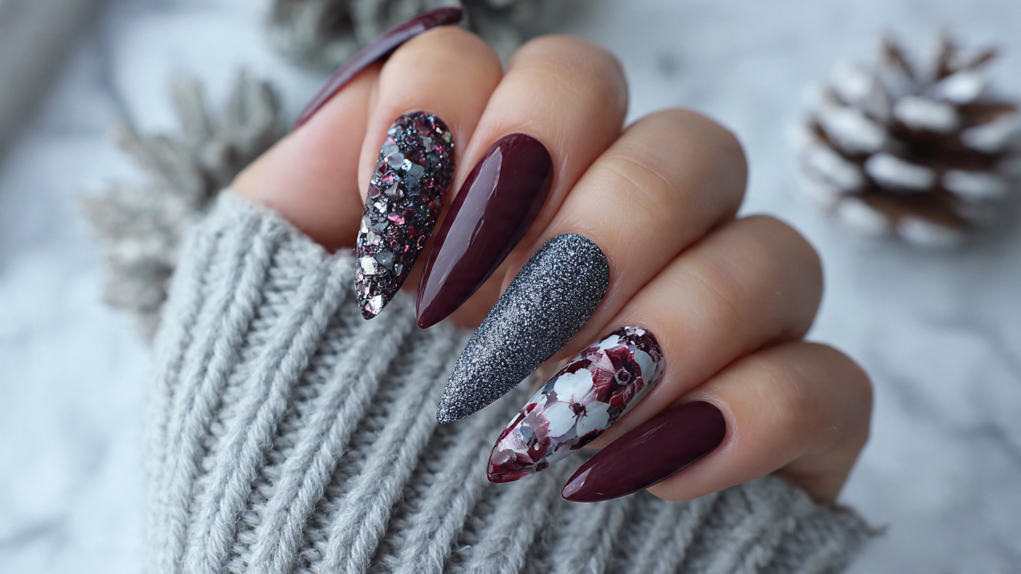 27 Winter Stiletto Nails That Feel Bold, Icy, and Glam 7 Winter Stiletto Nails